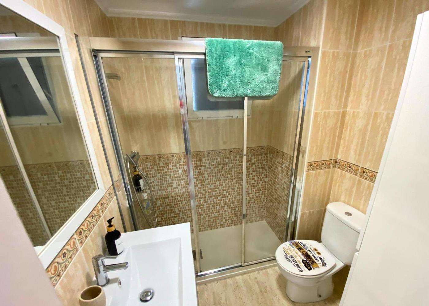 Cozy Apartment Benidorm Poniente 5 Min From The Beach Exterior foto